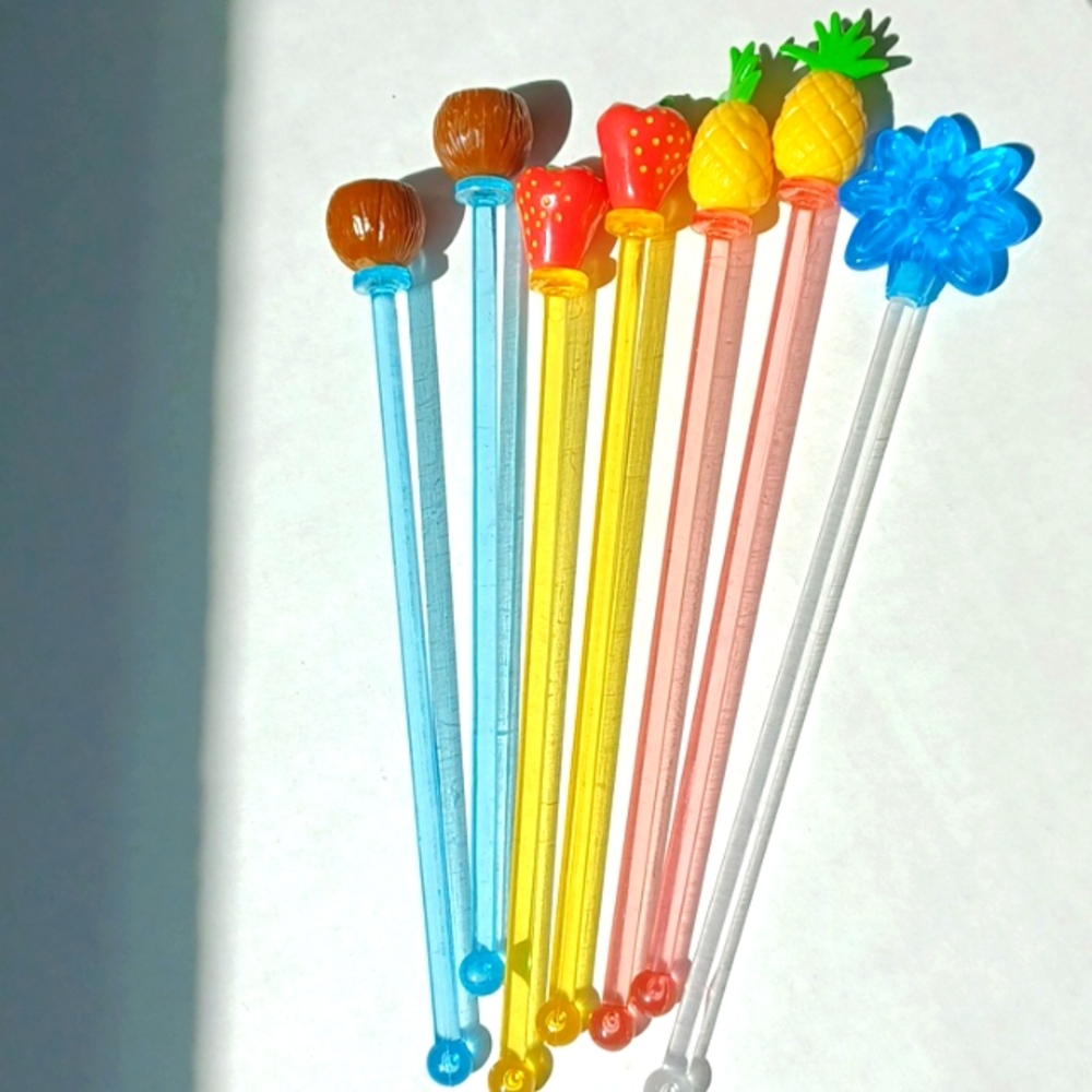 Cocktail stirrers Vintage. Acrylic. 7. Festive. Drink identifiers. Fruits. Fun.
